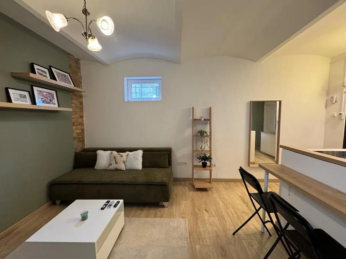 V17 Duplex At Westend Mall Budapest