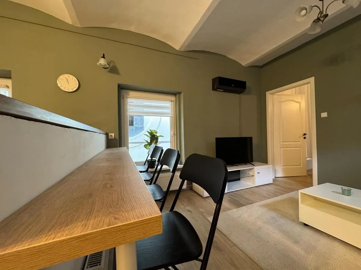 V17 Duplex At Westend Mall Budapest