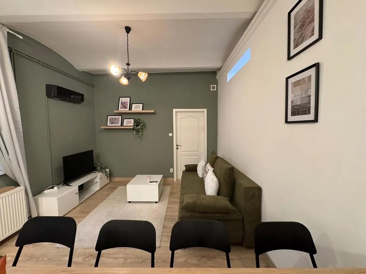 V17 Duplex At Westend Mall Budapest