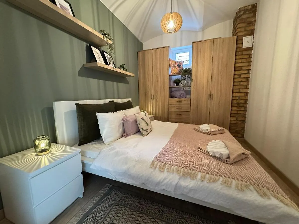 Appartamento V17 Duplex At Westend Mall Budapest Ungheria